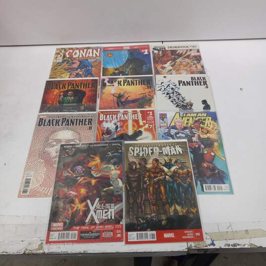 Bundle of 11 Assorted Marvel Comic Books image number 1