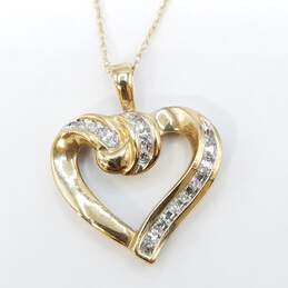 10K Gold Diamond Heart Pendant Necklace 3.3g alternative image