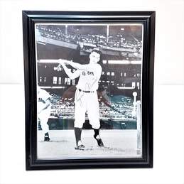 Framed & Signed Roger Maris New York Yankees 8x10 Photo alternative image