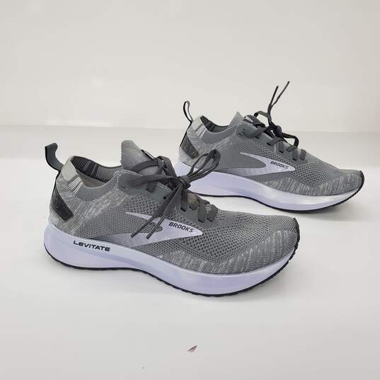 Brooks Women's Levitate 4 Gray Shimmer Purple Running Shoes Size 7.5 image number 3