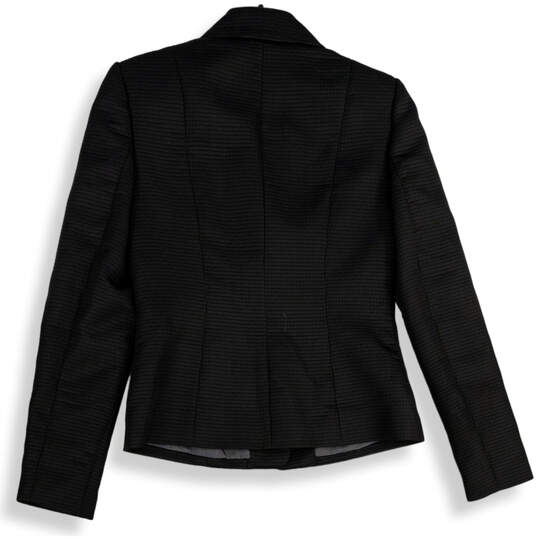 Womens Black Notch Lapel Single Breasted Three Button Blazer Size 2 image number 2