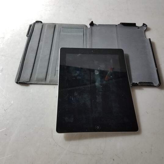 Apple iPad 2 (Wi-Fi/GSM/GPS) Model A1396 Storage 64GB image number 3