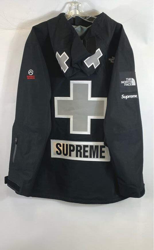 The North Face X Supreme Black Jacket - Size XXL image number 2