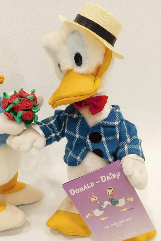 Vintage Disney's Donald and Daisy Duck Commemorative Plush Doll Set image number 4