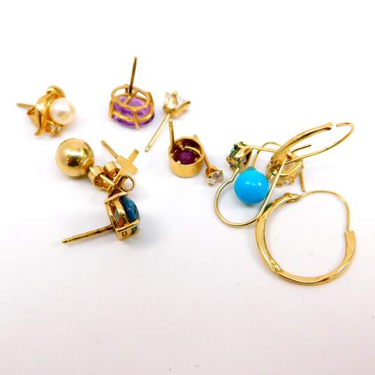5.4g 14K Gold Scrap and Stones image number 2