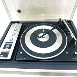 VNTG SounDesign Brand 6024 Model Turntable w/ Attached Power Cable alternative image