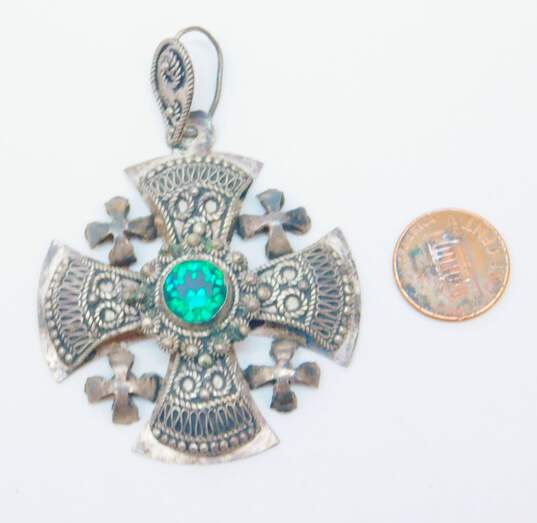 Vintage 950 Silver Green Rhinestone Filigree Jerusalem Cross Pendant 19.7g image number 5