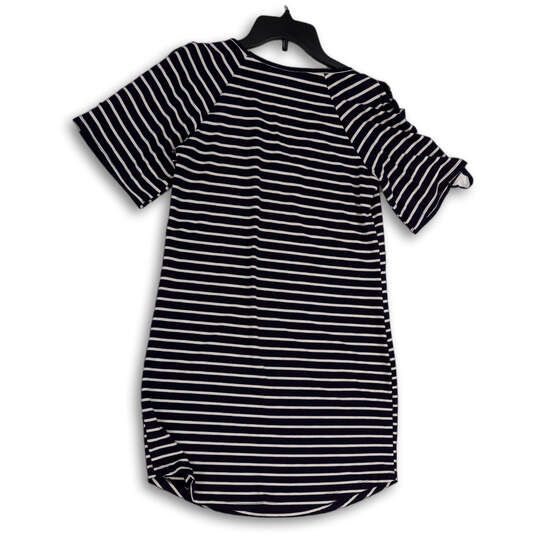 NWT Womens Black White Striped V-Neck Short Sleeve Shift Dress Sz S image number 2