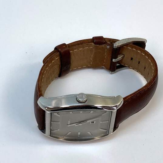 Designer Fossil FS-4443 Brown Leather Strap 12-Hour Dial Quartz Wristwatch image number 3