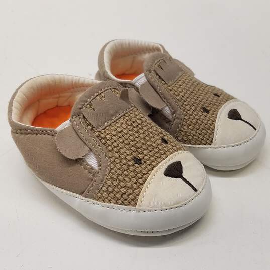 Target Green Shoes Baby Size 3-6M image number 1