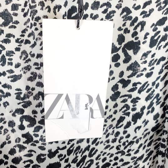 Zara Women White Leopard Print Split Skirt L NWT image number 5