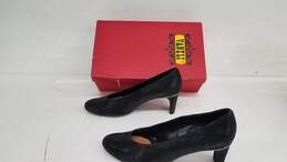 Vaneli Dayle Black Heels IOB Size 7.5W