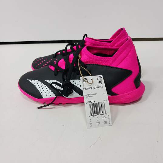 Adidas Youth Pink & Black Predator Accuracy.3 Football/Soccer Cleats Size 3.5 NWT image number 3