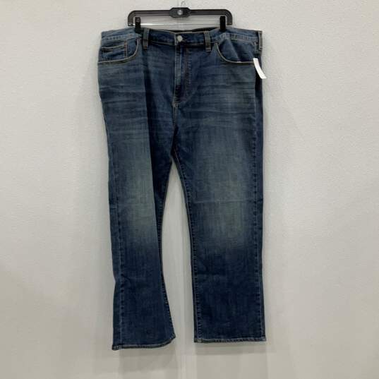 NWT Mens 181 Blue Denim Relaxed Fit Two Way Stretch Straight Jeans Size 44 image number 1