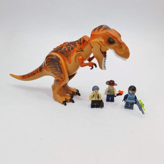 Buy the LEGO Jurassic World 75918 T-Rex Tracker W/ Manuals