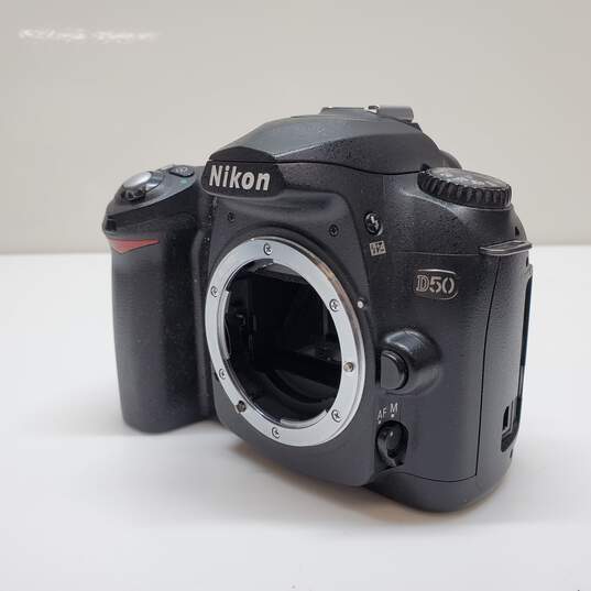 Nikon D50 6.1MP Digital SLR Camera Body Untested image number 2