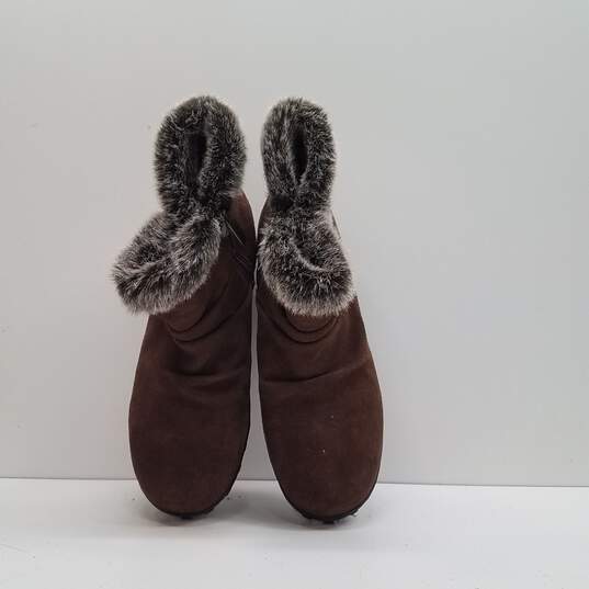Khombu Lindsey Brown Suede Shearling Boots Women's Size 9 M image number 6