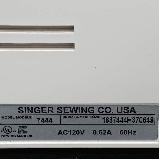 Singer Precision Digital Sewing Machine With Case image number 3