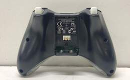 Microsoft Xbox 360 controller - customized black alternative image