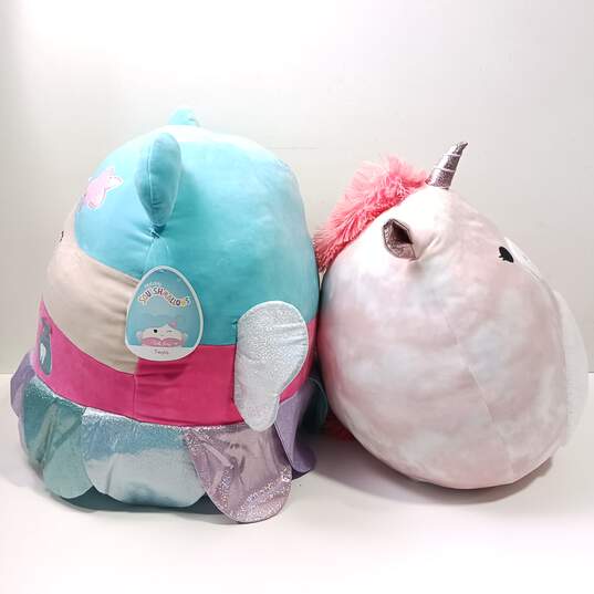 Bundle of Two Squishmallows Plush Toys image number 3