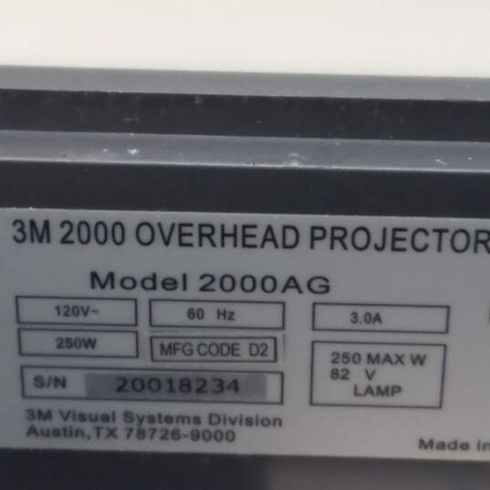 3M 2000 AG Overhead Portable Briefcase Projector image number 4