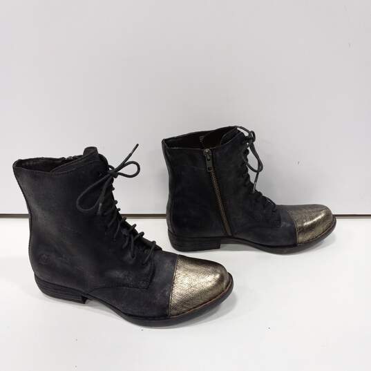 Women's Black Boots Size 8M image number 4