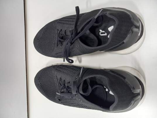 Men's Athletic Black Shoes Size 12 image number 2