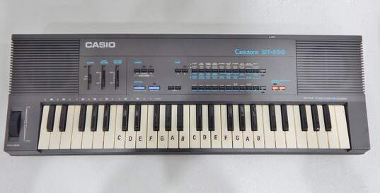 VNTG Casio Model Casiotone MT-600 Electronic Keyboard w/ Manual and Power Adapter image number 1