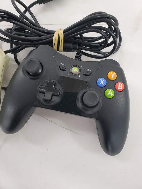 Xbox Video Game Console Wired Controllers - Untested image number 2
