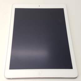 Apple iPad Air (1st Generation) - LOCKED - Lot of 2 alternative image