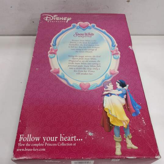 Brass Key Disney Princess Snow White Porcelain Keepsake Doll IOB image number 3