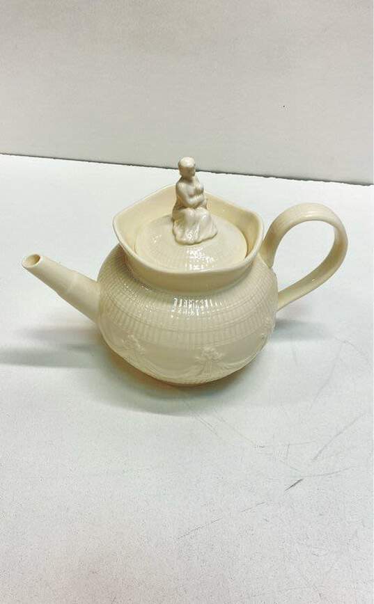 I. Godinger & Co. Tea Pots Lot of 3 Ceramic Ivory White Hot Beverage Tableware image number 3