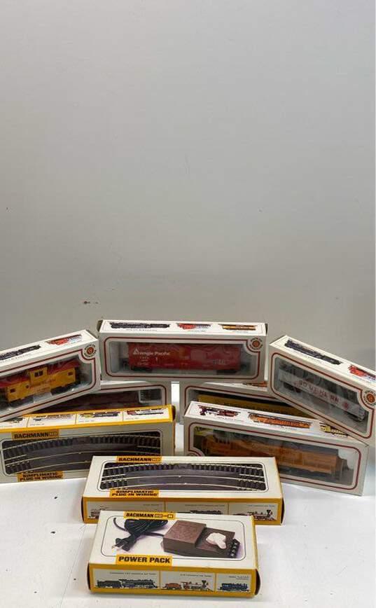 BACHMAN ELECTRICAL HO Scale TRAIN SET Bundle Lot of 9 IOB image number 1