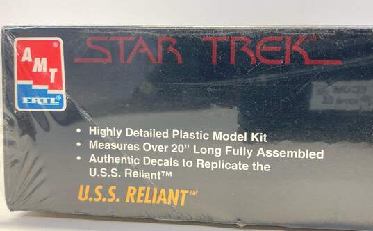 Star Trek USS Reliant 1/650 Model Kit AMT ERTL Skill Level 2 1995 NIB Sealed image number 4