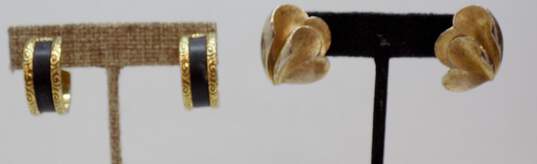 Vintage Crown Trifari & Bergere Gold Tone Clip Earrings 33.6g image number 1