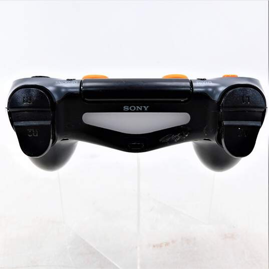 Sony PS4 Blackops 3 controller image number 3