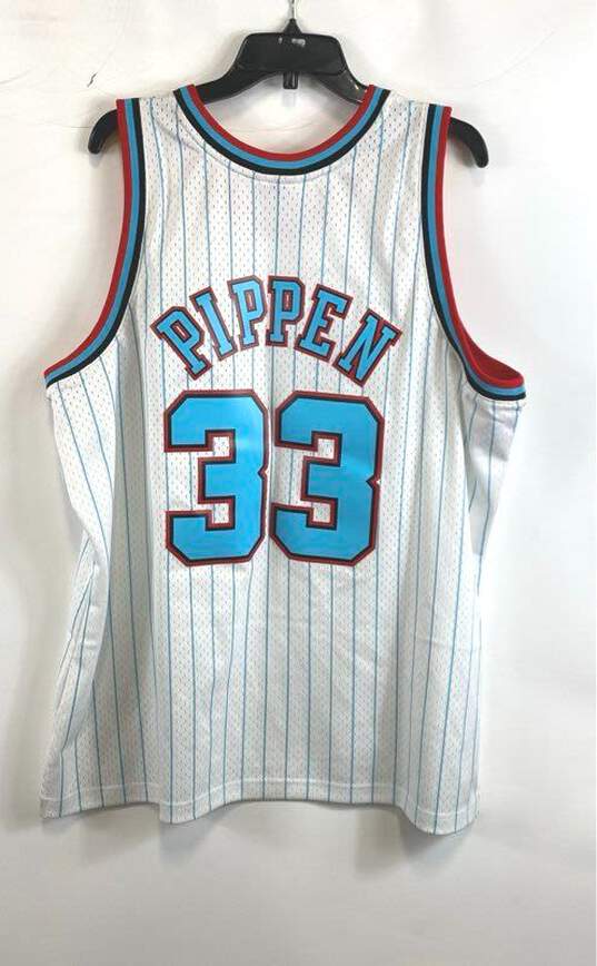 Mitchell & Ness Bulls Pippen #33 White Jersey - Size XXL image number 2