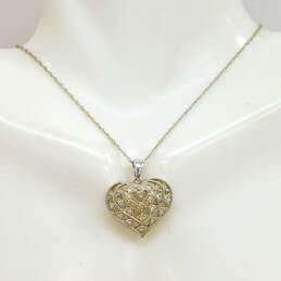 14K White Gold 0.21 CTTW Diamond Accent Heart Pendant Necklace 3.9g alternative image