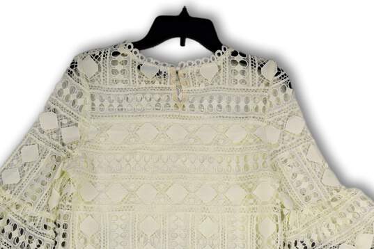 NWT Womens White Lace Bell Sleeve Round Neck Pullover Blouse Top Size M image number 4