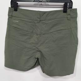 Columbia Women's Omni-Shield Green Shorts Size 8 alternative image