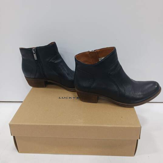 Women's Lucky Brand Black Brolly Ankle Boots Size 6M image number 4