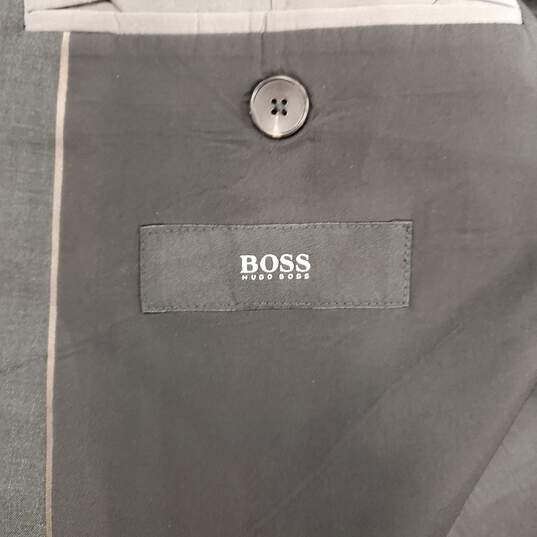 Hugo Boss Men Gray Sports Coat SZ 46R image number 3