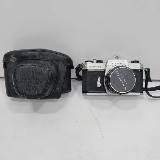 Asahi Pentax Spotmatic 35mm SLR Film Camera with Super-Takumar 1:1.8/55 Lens image number 1