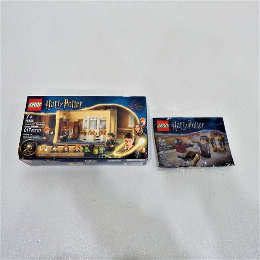 LEGO Harry Potter Sealed 76386 Polyjuice Potion Mistake & 30407 Harry's Journey To Hogwarts image number 1