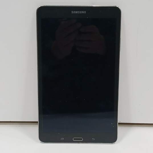 Black Samsung Galaxy Tab Pro image number 1