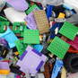 5.1 lbs. LEGO Mixed Pieces Bulk Box image number 1