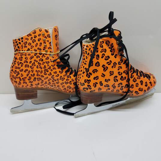 Women's orange painted leopard print ice skates size 7.5 image number 4