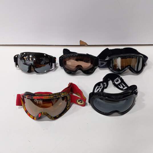 Bundle of 5 Assorted Skiing and Snowboarding Goggles image number 1