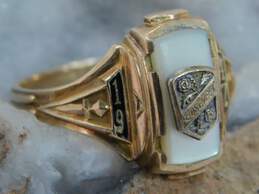 Vintage 10k Yellow Gold Mother Of Pearl 1947 Class Ring 2.9g alternative image