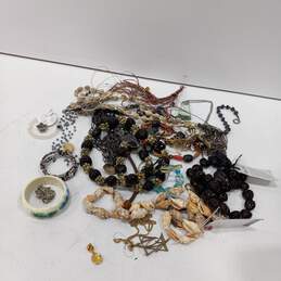 Bundle of Assorted Costume Jewelry & Accessories